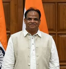 पूर्व केंद्रीय मंत्री जॉन बारला टीएमसी में शामिल, कहा- भाजपा ने आदिवासी विकास प्रयासों को किया अवरुद्ध